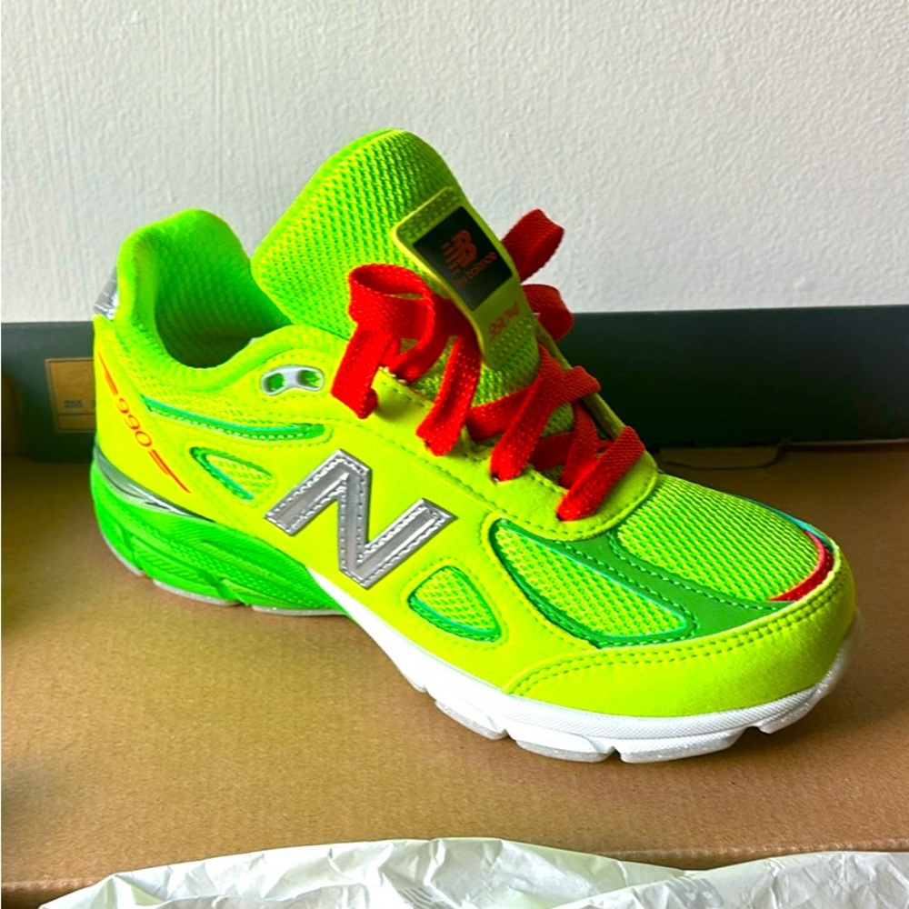 New balance green vert (grinch) special edition